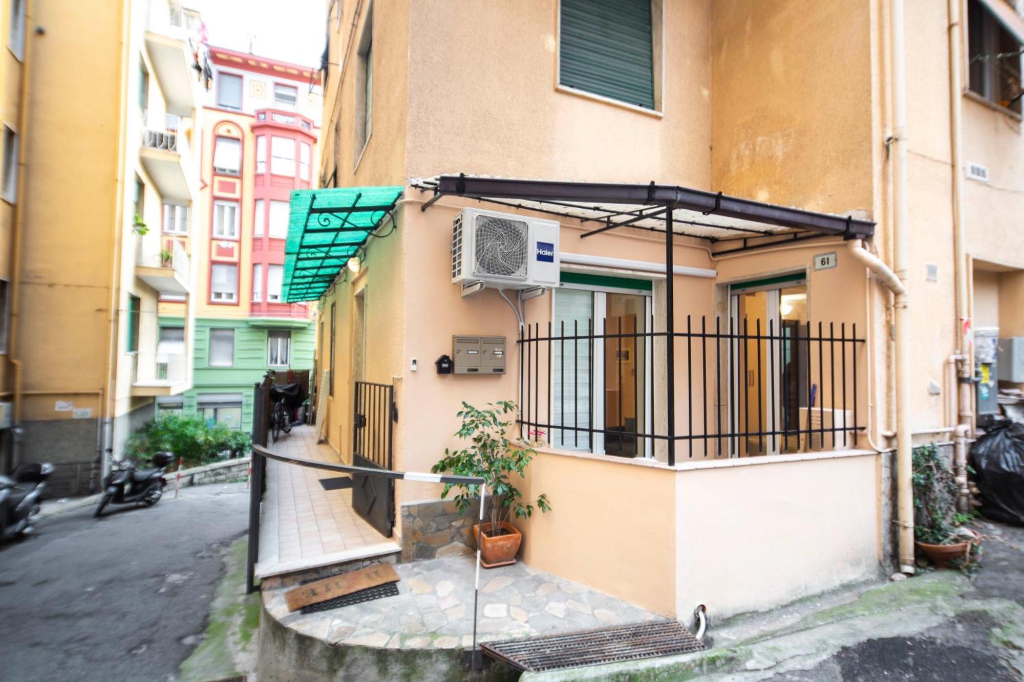Casa Vacanze Da Nina Сан Ремо Екстериор снимка